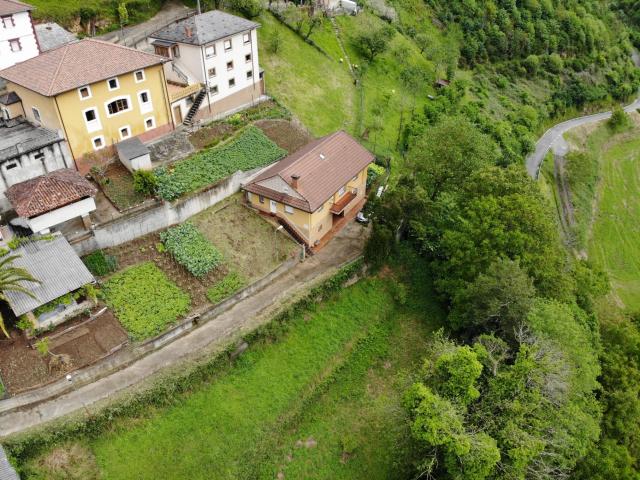 Casa en venta en Tineo, Asturias