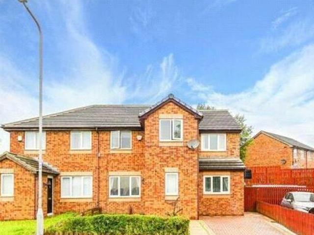 House for sale in Bierley, West Yorkshire