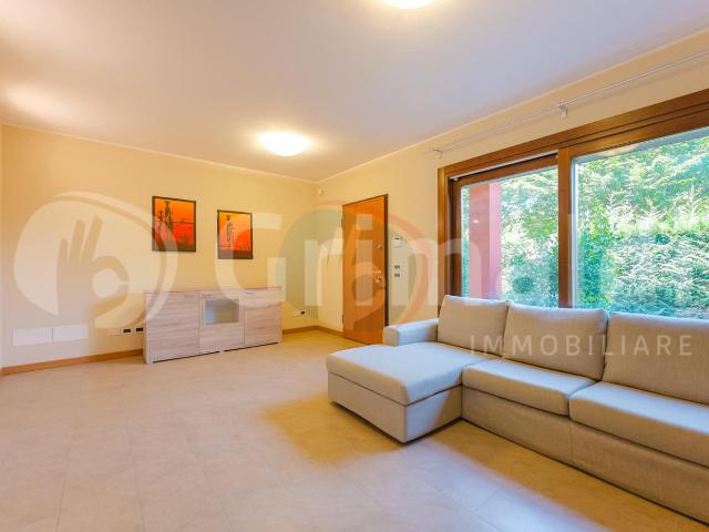 Villa Indipendente in affitto a Cadoneghe