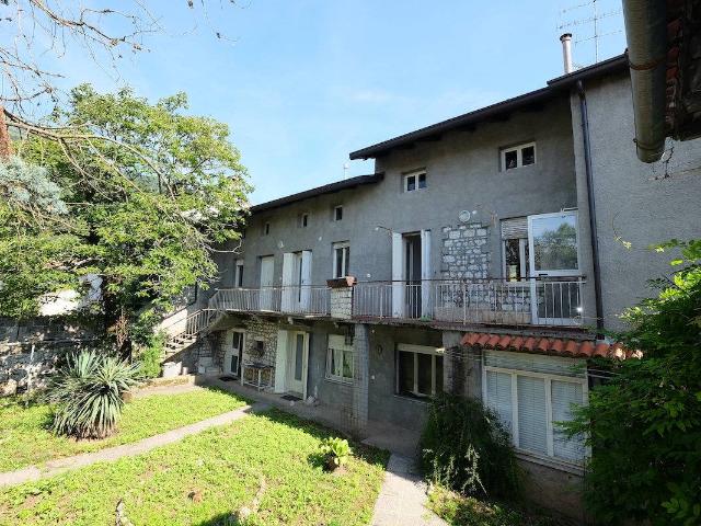 Villa Indipendente in vendita a Montereale Valcellina, Friuli-Venezia Giulia