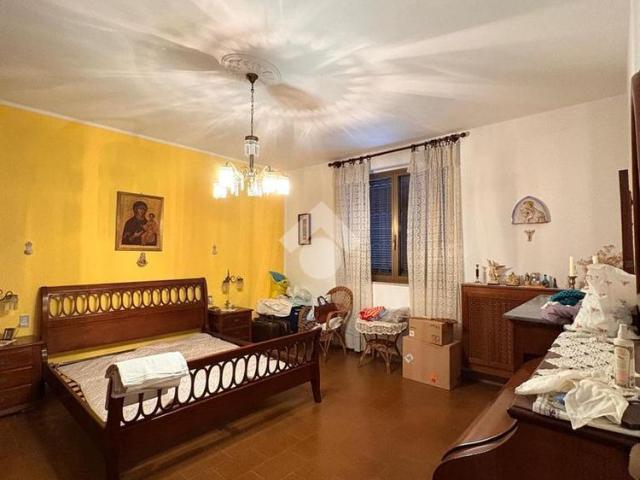 Villa Indipendente in affitto a Lonate Pozzolo, Lombardia