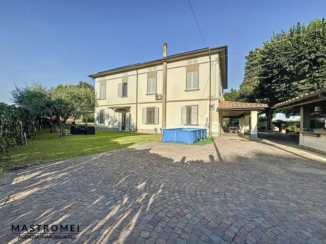 Villa Indipendente in vendita a Spianate, Altopascio