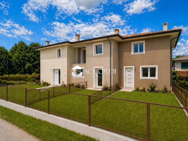 Villa Indipendente in vendita a Fonte, Asolo
