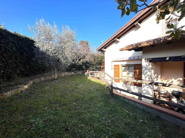 Villa Indipendente in vendita a Quartiere 2, Firenze
