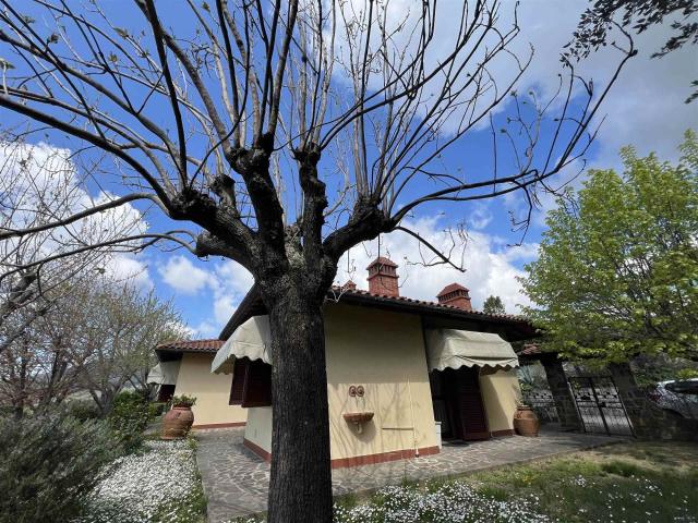 Villa Indipendente in vendita a Quartiere 2, Firenze