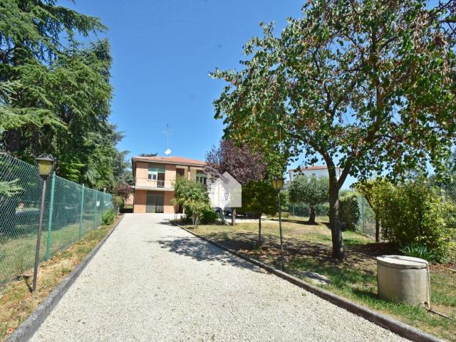 Villa Indipendente in vendita a Marche, Macerata