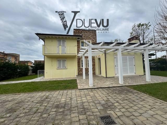 Villa Indipendente in vendita a Ponterosso, Pietrasanta