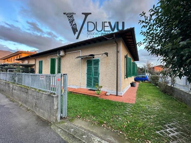 Villa Indipendente in vendita a Ponterosso, Pietrasanta