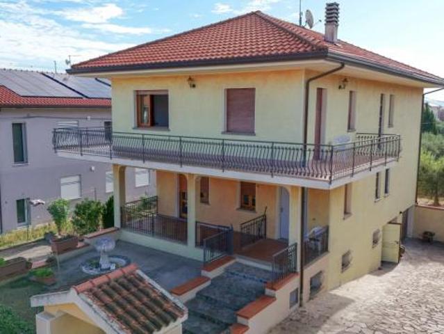 Appartamento in vendita a Unione di comuni Valmarecchia, Santarcangelo Di