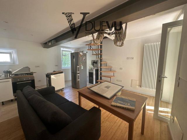 Villa Indipendente in vendita a Seravezza, Toscana