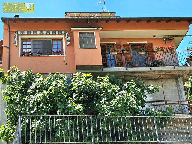 Villa Indipendente in vendita a San Giorgio, Teramo