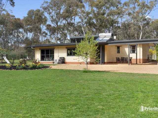 House for sale in Axe Creek, Victoria