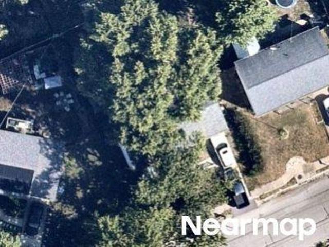 House for sale in Alton, Illinois