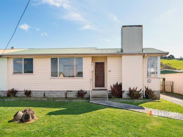 House for rent in West Ulverstone, Ulverstone