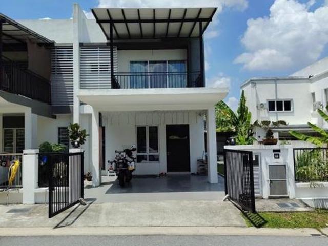 Residential House for sale in Nilai, Negeri Sembilan
