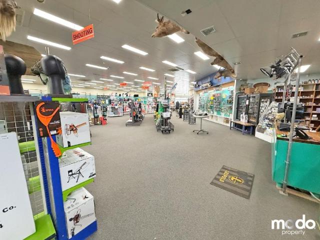 Retail for rent in Seymour, Victoria