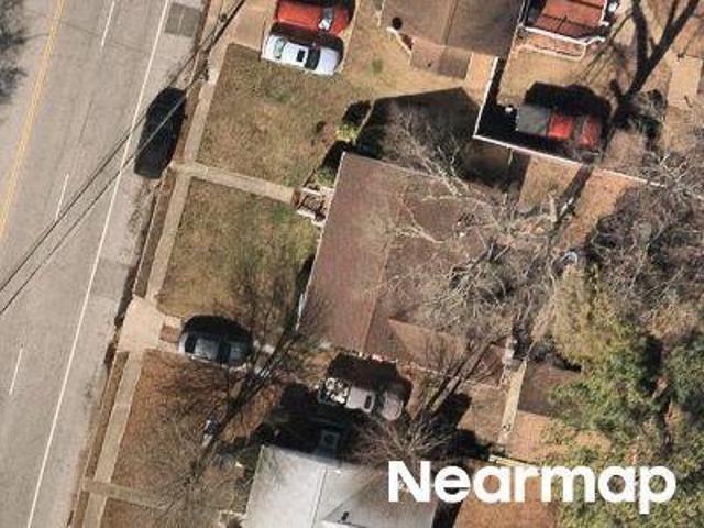House for sale in Hampton