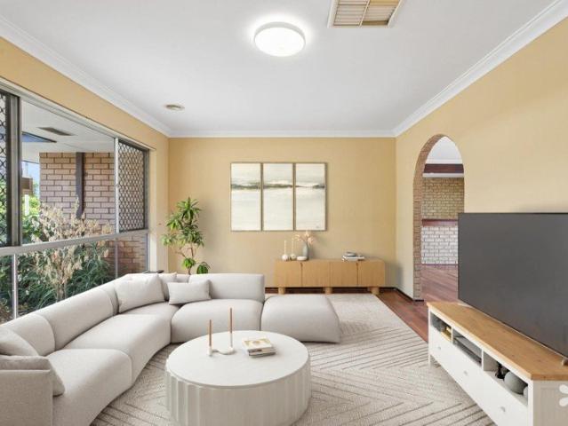 House for sale in Rossmoyne, Western Australia