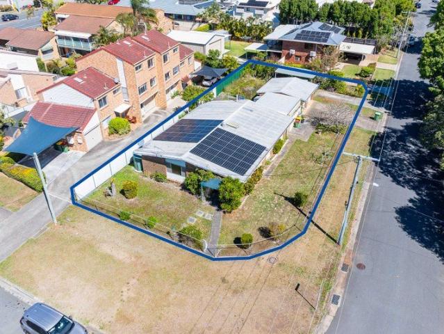 House for sale in Cleveland, Greater Brisbane