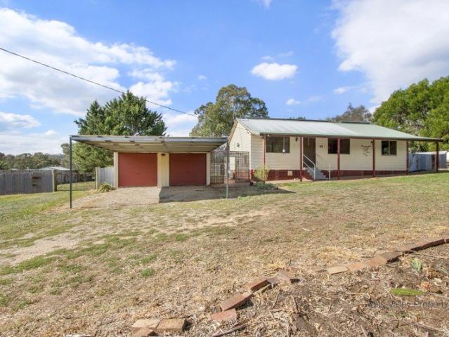 House for sale in Binalong, New South Wales