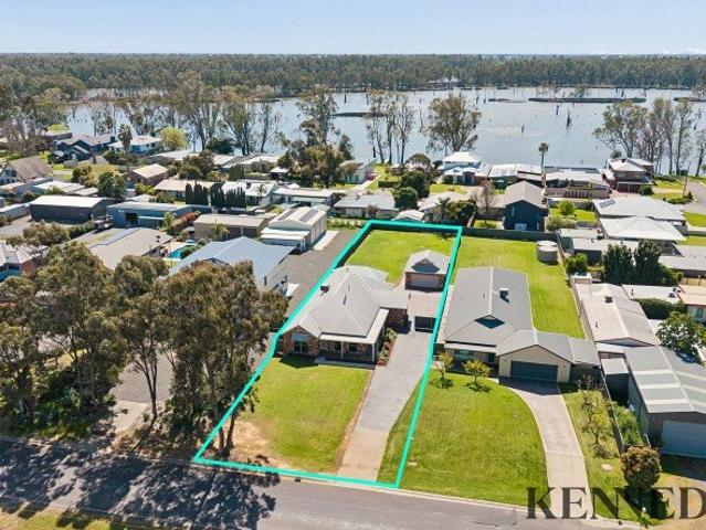 House for sale in Bundalong