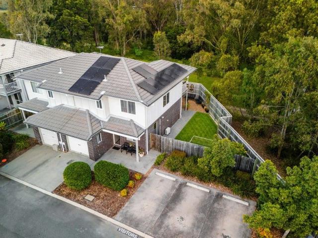 Townhouse for sale in Bethania