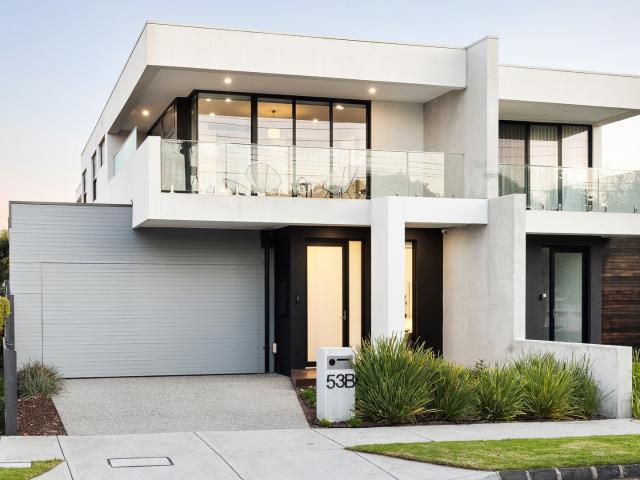 House for sale in Carnegie