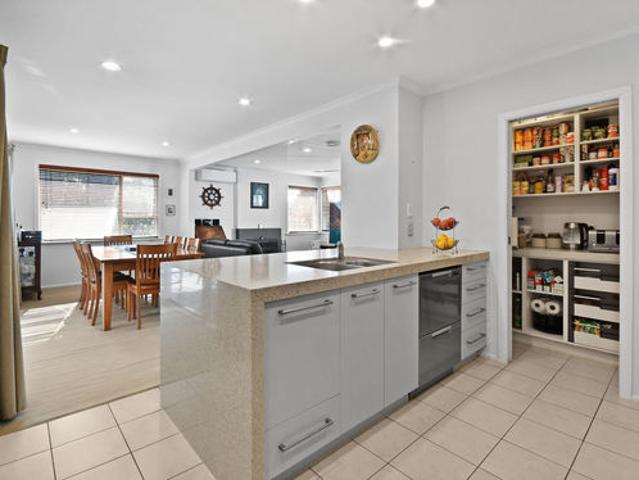 Property for sale in Papakura, Oroua County