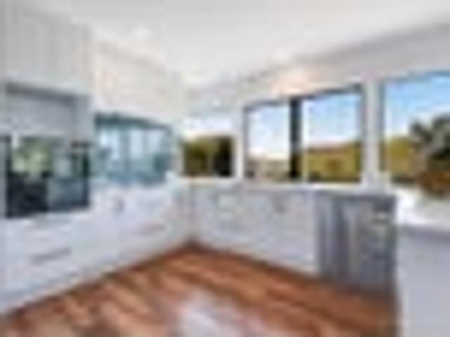 House for sale in Little Manly, Hibiscus and Bays