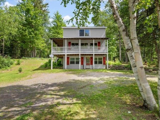 House for sale in Indian Lake