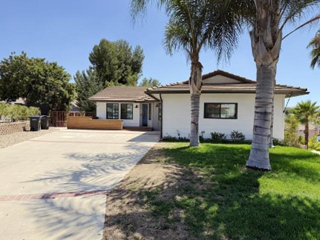 House for sale in Canyon Lake, California