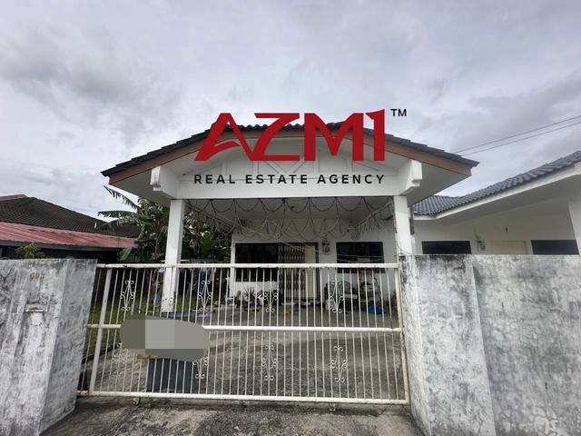 Residential House for sale in Long Miri