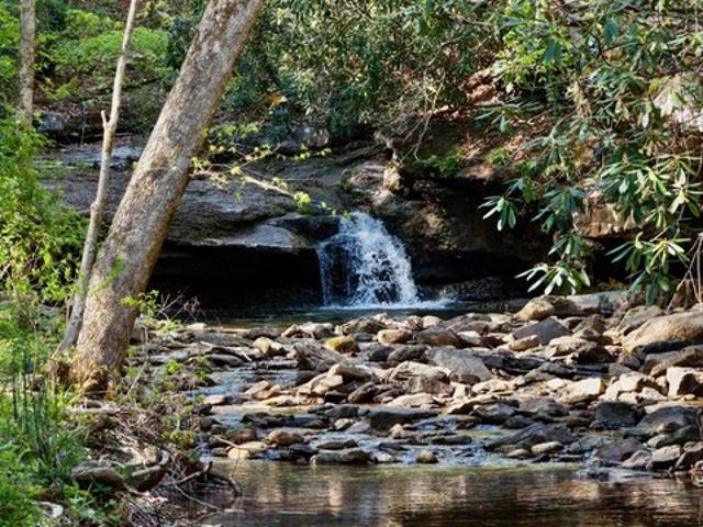 Land for sale in Hinton, West Virginia