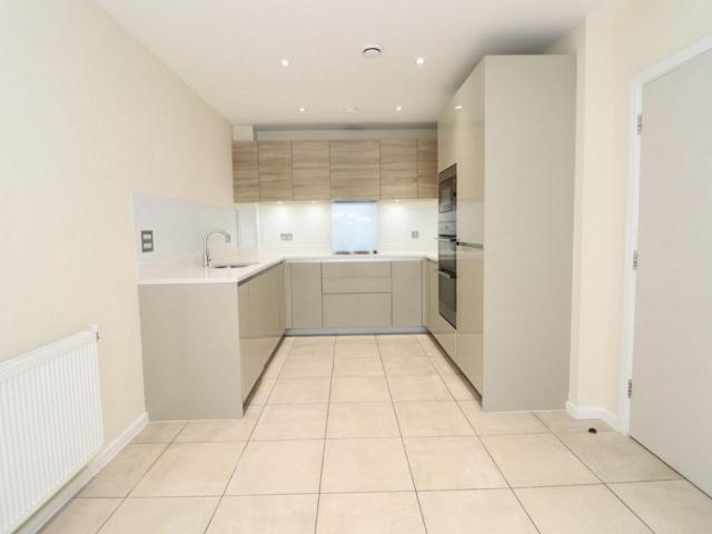 Room for rent in London Borough of Ealing, Greater London