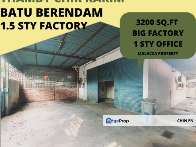 Warehouse for sale in Malaka