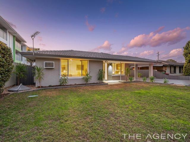 House for sale in Cloverdale, Western Australia