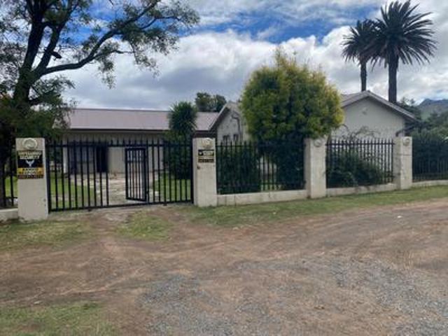 House for sale in Queenstown, Eastern Cape