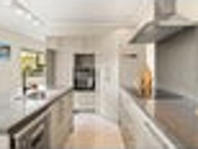 House for sale in Otakou