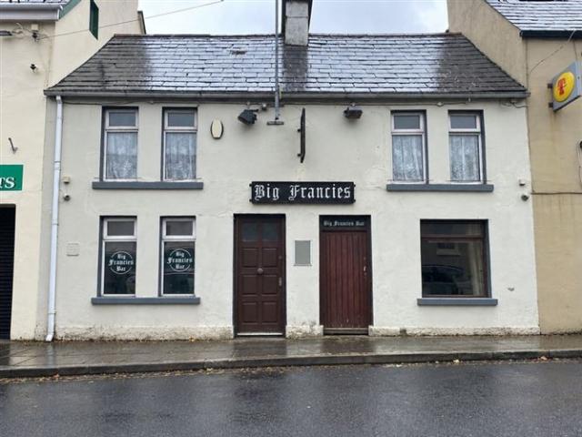 Townhouse for sale in Ardara, County Donegal