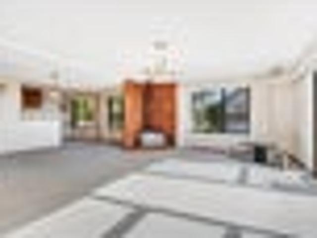 House for sale in Whangaparaoa