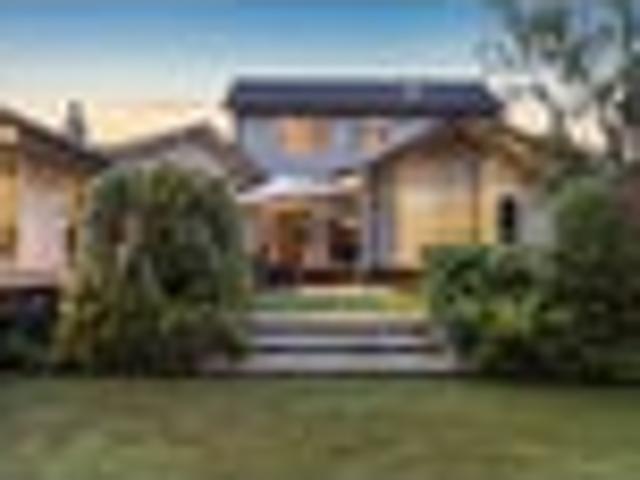 House for sale in Lynfield