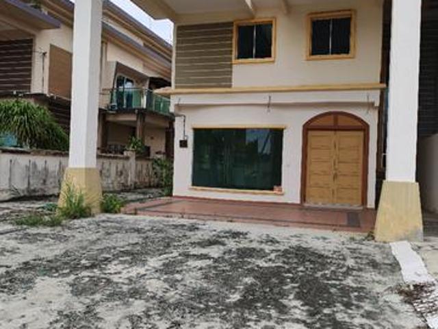 Residential House for sale in Tangkak, Johor