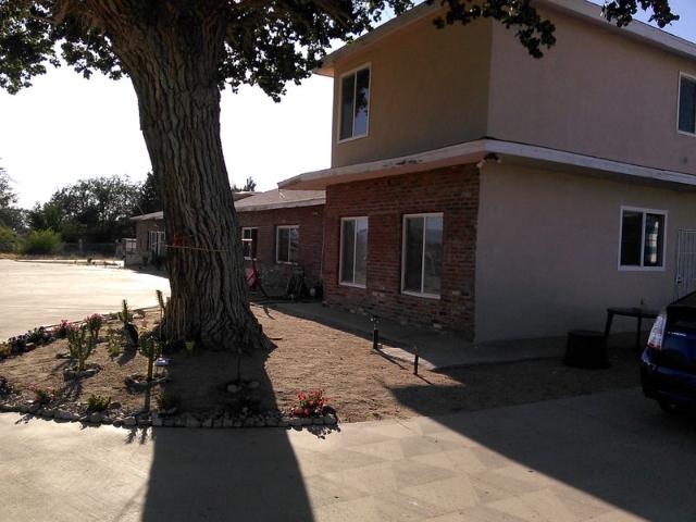 Room for rent in Canoga Park, California