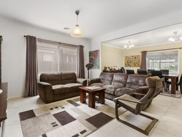 House for rent in Sovereign Gardens, Melbourne
