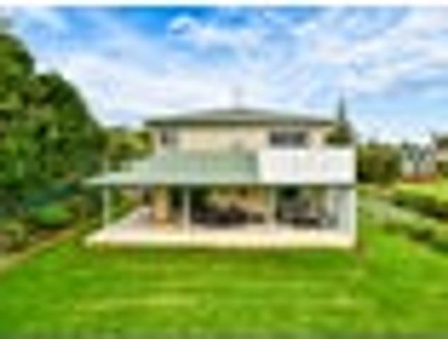 House for sale in Awhitu