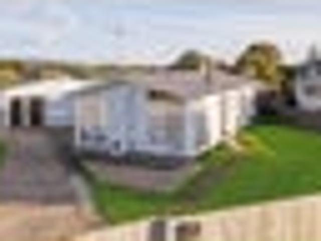 House for sale in Papakura