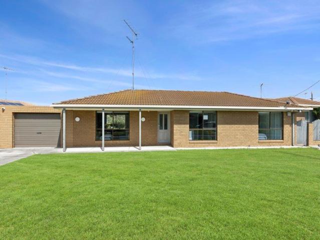 House for sale in Norlane West, Geelong