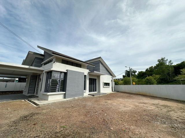 Bungalow for sale in Krubong, Malaka
