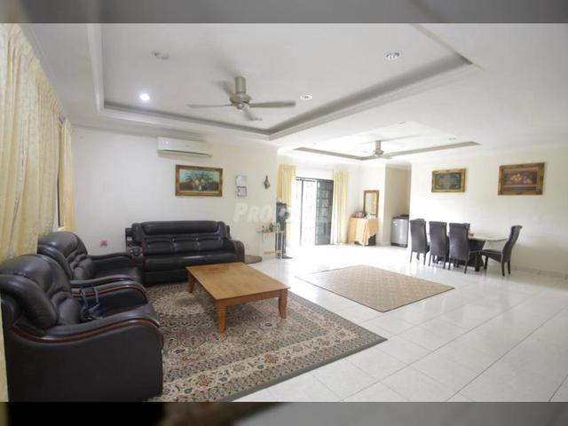 Residential House for sale in Sendayan Village, Negeri Sembilan