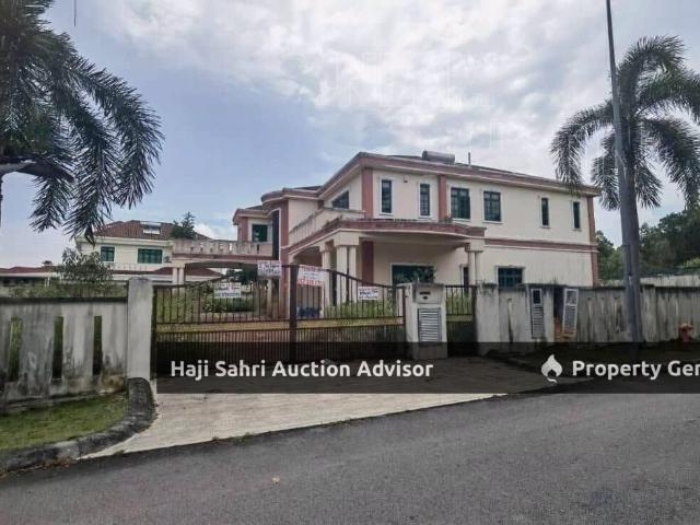 Bungalow for rent in Tanjong Sepat, Selangor